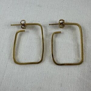 Vintage Wells 12k Gold Filled Squared Hoop Earrings Signed Yellow Gold Color